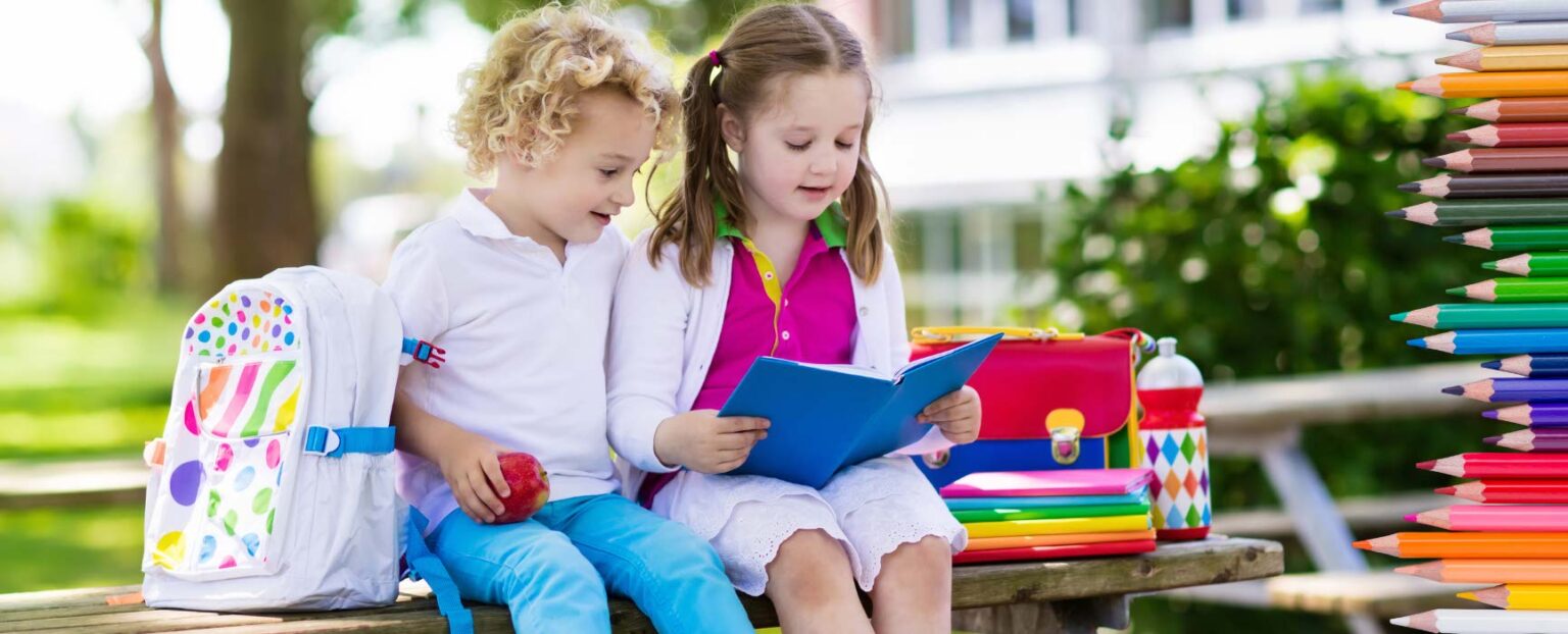 Zahngesund ins neue Schuljahr – mit einem Lächeln starten! 🎒🦷